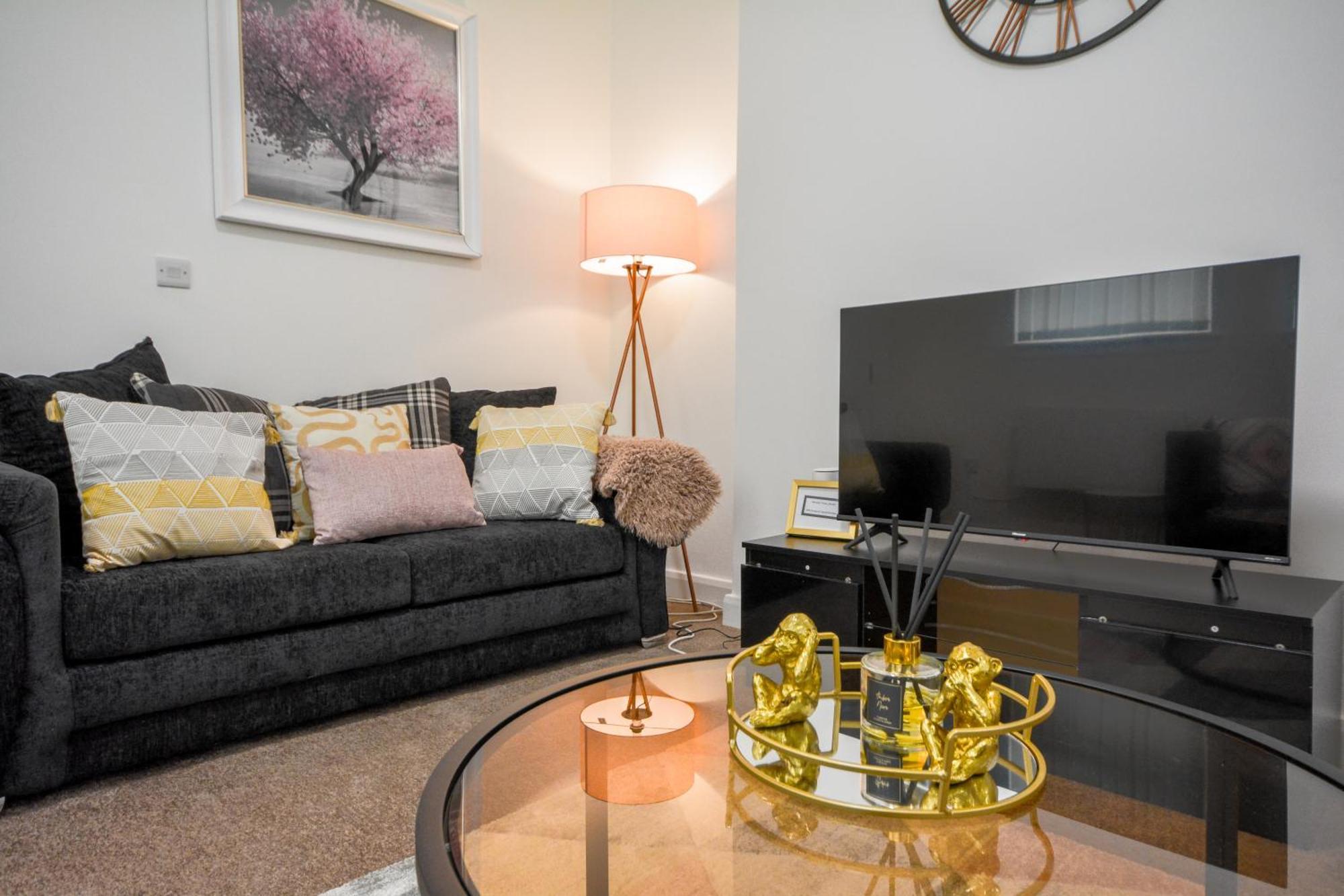 Stylish Suite With Free Parking Manchester Exterior foto