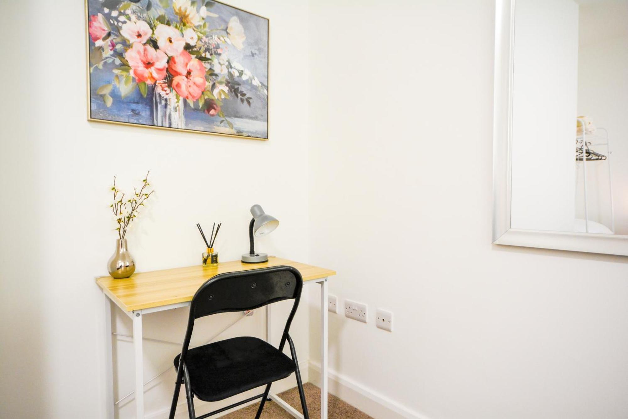 Stylish Suite With Free Parking Manchester Exterior foto